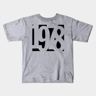 1978 Funky Overlapping Reverse Numbers for Light Backgrounds Kids T-Shirt